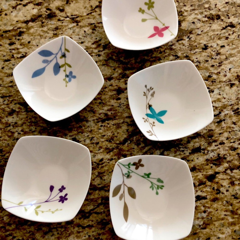 Givenchy 5pc set of dipping sauce plates